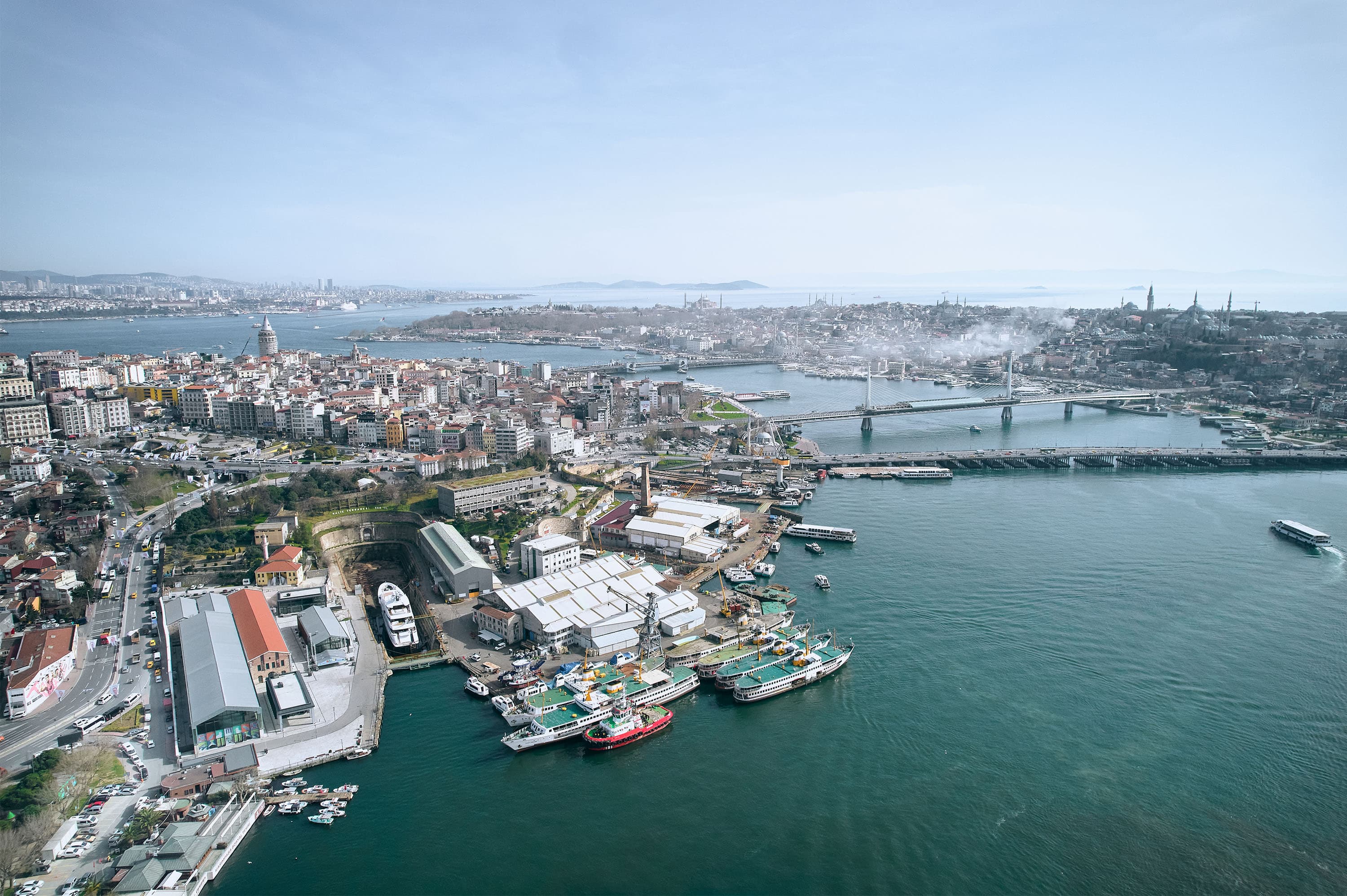 THE GOLDEN HORN SHIPYARD detail 1
